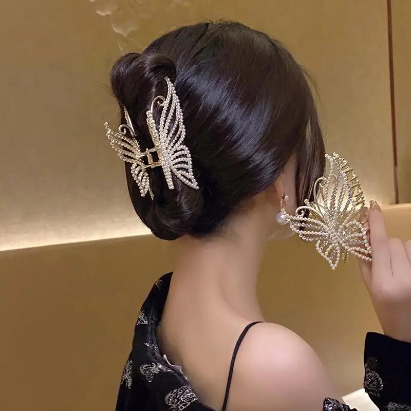 Bling Rhinestone Butterfly Hair Claw Clips Women Elegant Pearl Crab Barrette Headwear Ponytail Clip Fashion Jewelry Accessory