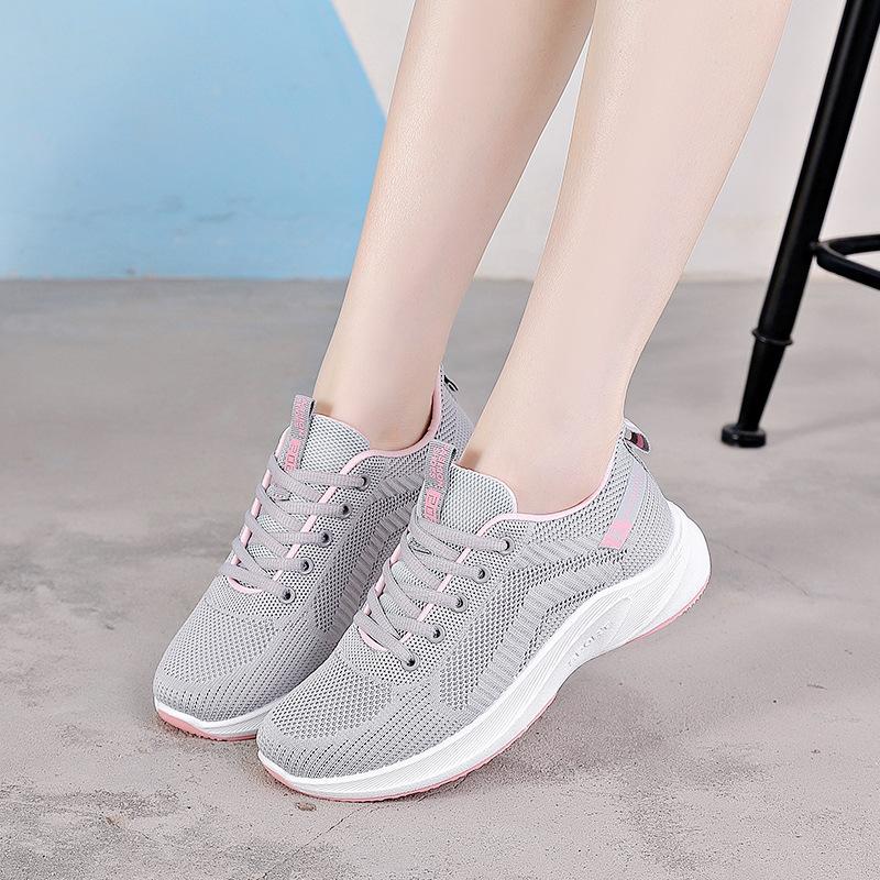 2026 spring new shoes women's soft-soled running shoes women's breathable and versatile sports shoes women's mother shoes are comfortable and