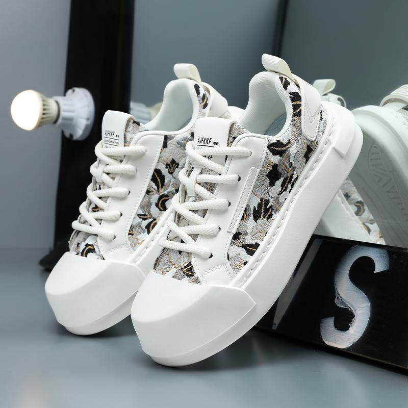 Canvas Schuhe Herren Sommer neue lässige Herrenschuhe 2025 Jugend Low-Top dicke Sohle Schuhe Mode vielseitige trendige Schuhe Herren