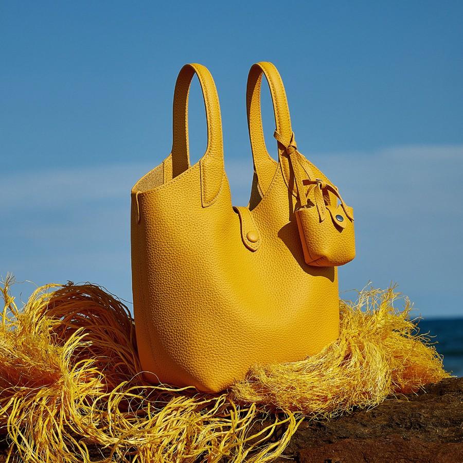 Light Luxury Design Portable Vegetable Basket Bag Genuine Leather Autumn And Winter High-End Sense Versatile Messenger Bucket Bag Women'S Bag