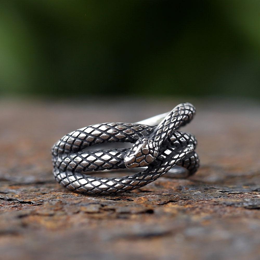 New Good Detail Men's Punk Rock FASHION Ring With 3D Snake Gothic Style 316L Stainless Steel Biker Anel Movie jewellery