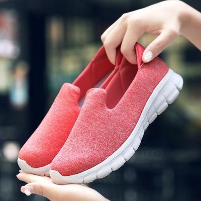 Women's Slip-On Walking Shoes: Comfortable, Large-Size, for Moms, Nurses, and Elderly. Ideal for Cross-Border Style and All-Day Wear.