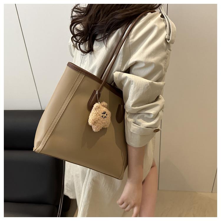 Simple Solid Color Armpit Bag for Women Large Capacity Vintage Style Shoulder Handbag