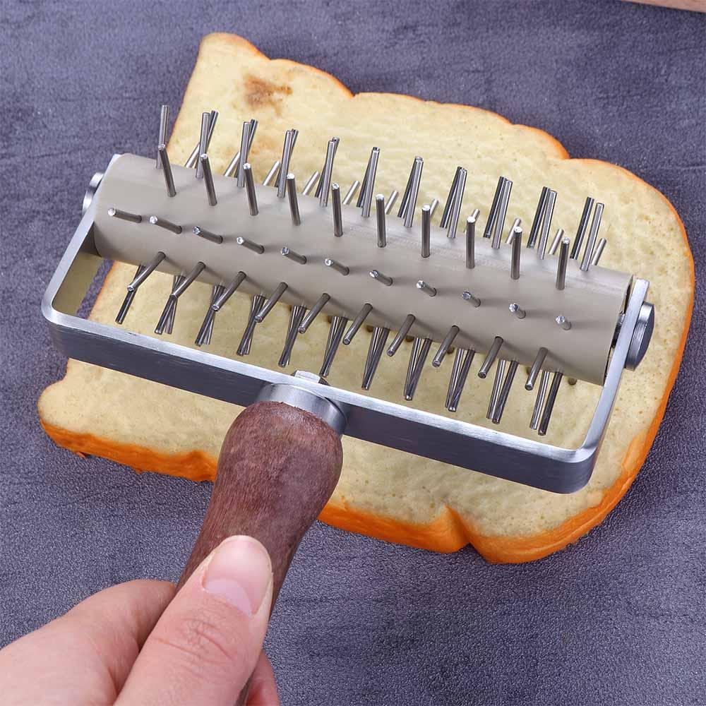 Bread Homemade Stainless Steel Pizza Docker Wheel Dough Roller Baking Tool