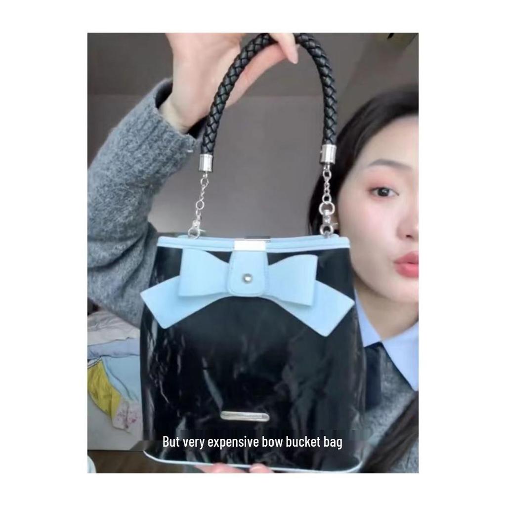 Niche Design Women's Retro Bow Crossbody Shoulder Bag - 2025 Fashion Trend