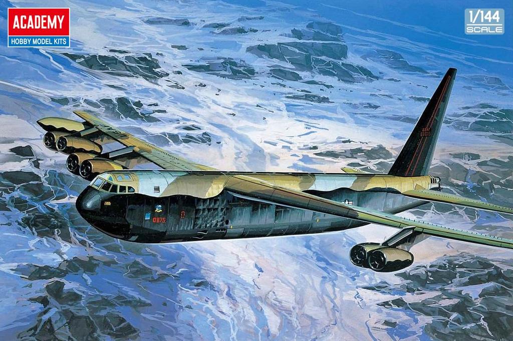 Akademia 1/144 Amerykański B-52D Stratofortress Model plastikowy 12632