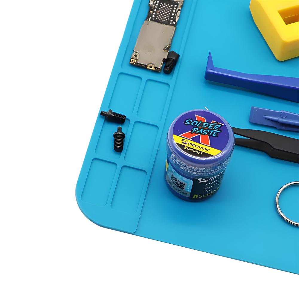 30cm X 20cm Watch Repair Work Pad Soldering Station Heat Resistant Pad Watch Repair Non-slip Silicone Mat for Watchmaker Tool