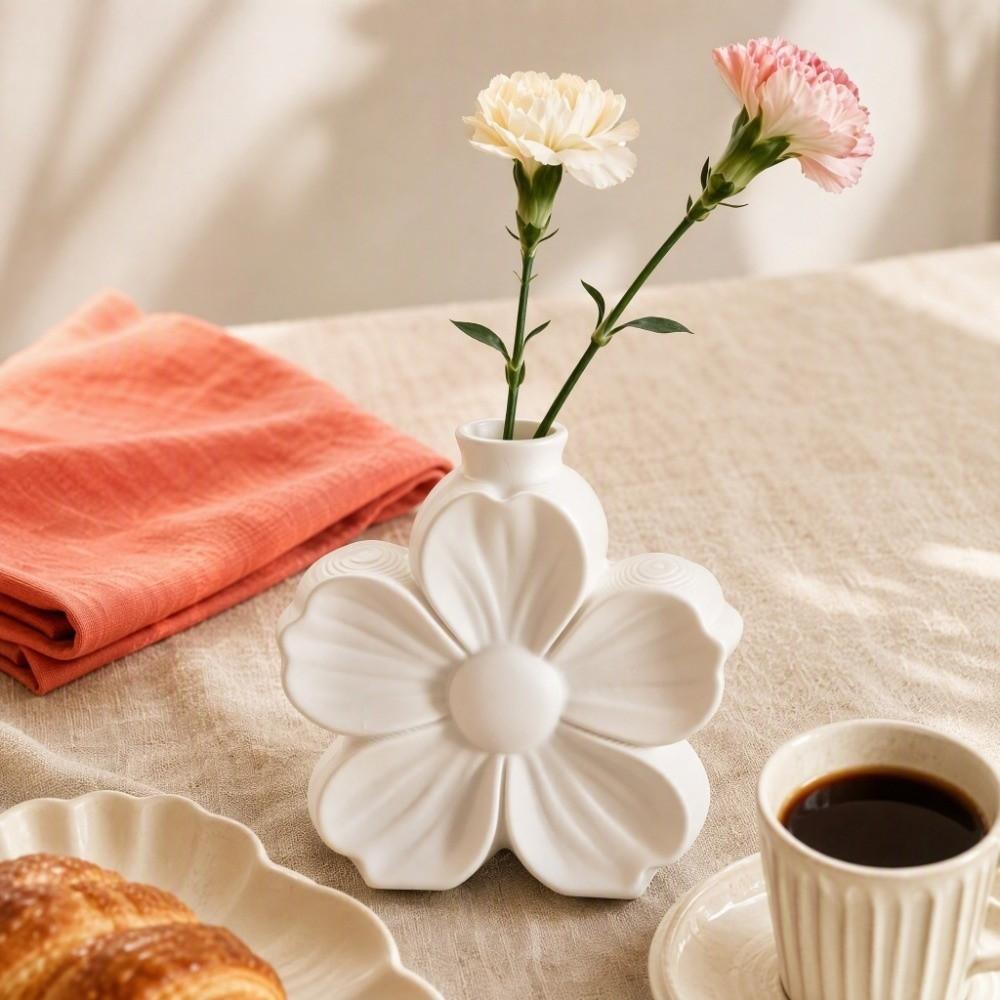 3D Printed Flower Vase Plastic Decorative Flower Container Sakura Petal Design Floral Arrangement Gift Flower Arrangement Bottle
