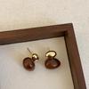 Exquisite Maelard Brown Resin Stud Earrings for Women: High-End, Fashionable, and Versatile Autumn/Winter Ear Accessories