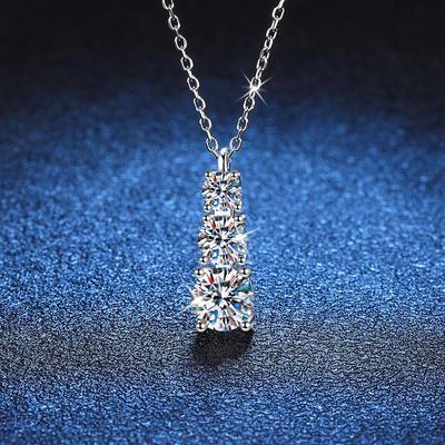 Collana con Ciondolo Geometrico Tre Mondi: Catena clavicola da donna con pietra di zircone