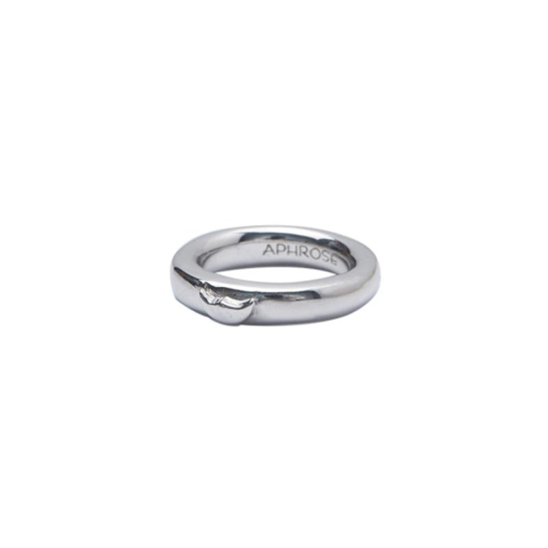 Aphrose Sea Otter Two-Tone Ring (Silver)