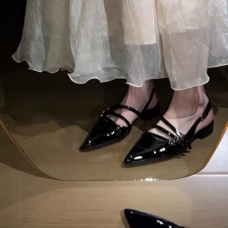 French Vintage Cross Strap Mary Jane Shoes Women's Summer Black Temperament Pointed Back Air Commuter Shoes