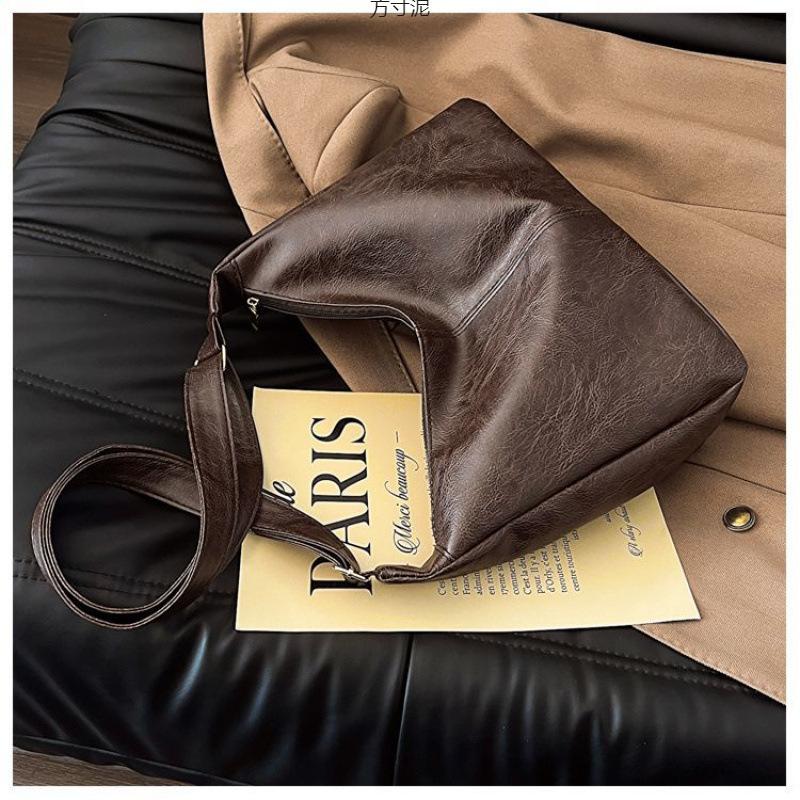 PU Leather Commuter Fashi Vintage Casual Tote Bag Maillard Stylish Crossbody Bags for Women Texture Large Capacity Temperament
