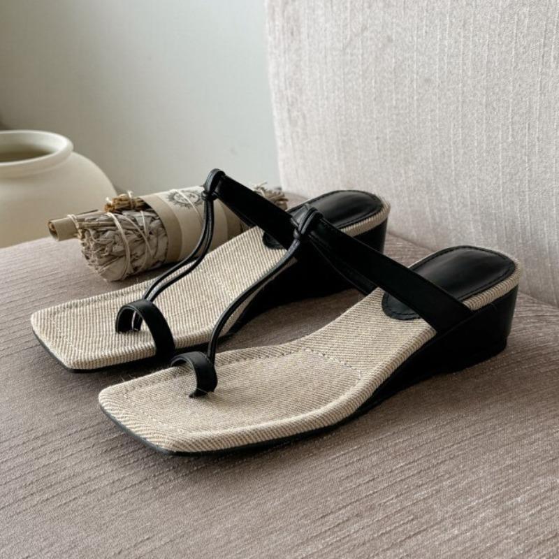 2024 Korean Temperament Clip Foot Slippers Female Summer Outside Wear Wedges Non-slip Roman Sandals Half Slippers Versatile