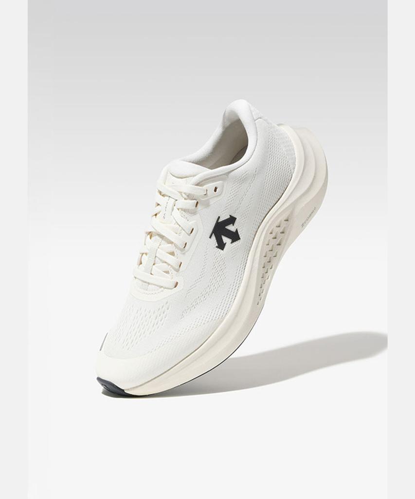 Descente Run Step V2 White Sr313Rrn79 (C Type)