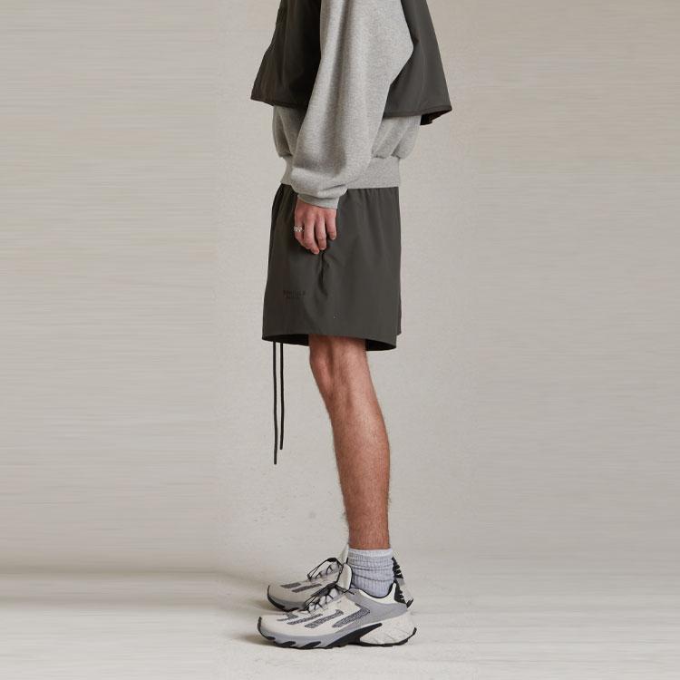 Fear of God Essentials Nylonové Běžecké Šortky Ink Pánské Spodní díly Černé 160SP244210F