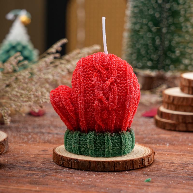 Christmas Scented Woolen Glove Candle: Holiday Gift & DIY Ornament
