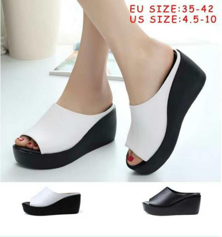 Damen Sommer Dicksohlige Ein-Wort Keilabsatz Sandalen für Outdoor & Strand