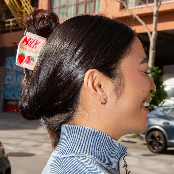 It My Socks Strawberry Milk Hair Clip