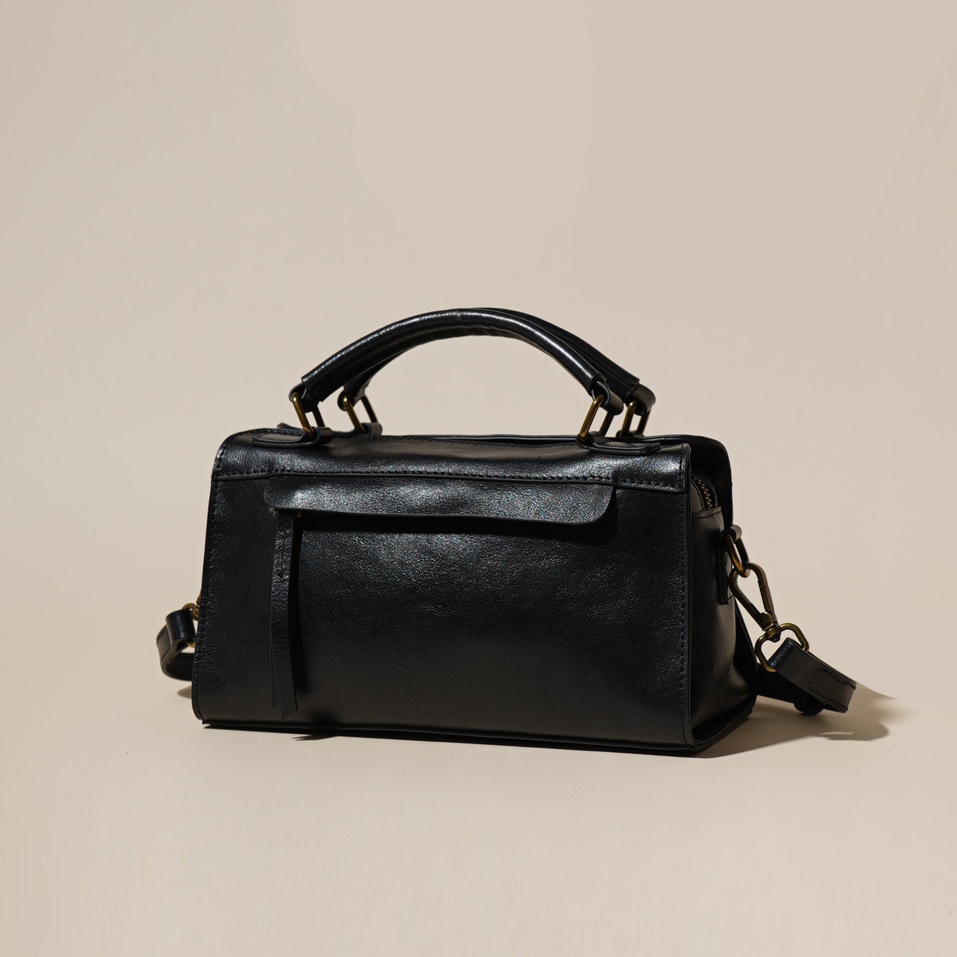 

Новая мода весна-лето 2025, повседневная универсальная нишевая высококлассная ретро-сумка-мессенджер на плечо из простой воловьей кожи 24*11*16cm