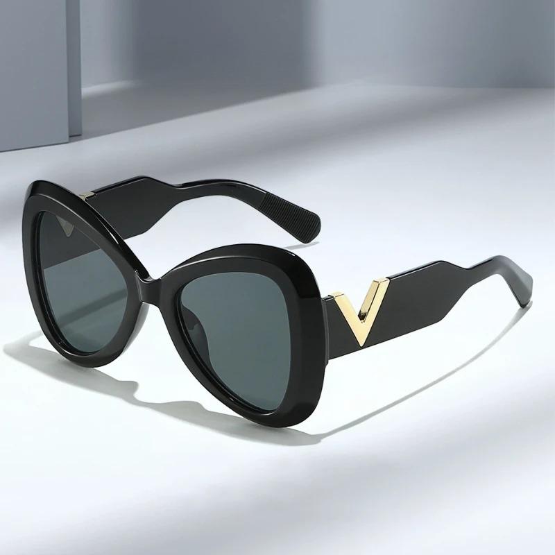 New Fashion Large Frame Women'S Butterfly Sunglasses Personalized V-Shaped Uv Resistant Premium Glasses Outdoor Sun Protection