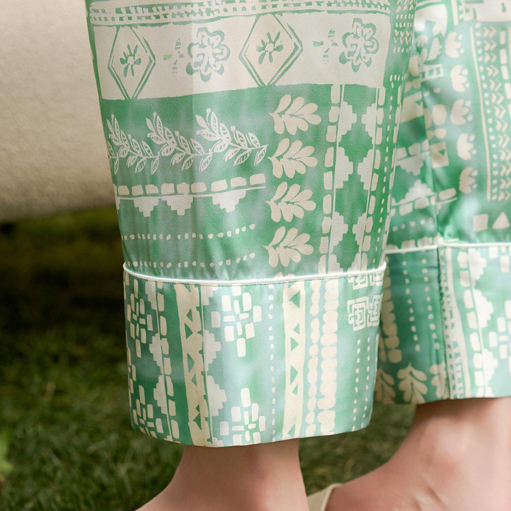 100% Mulberry Silk Fashionable High-End Edging Printed Short-Sleeved Pants Home Suit Set for Women