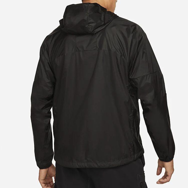 Nike ACG Jackets Men's Black Hooded Moderate Other DB0979-013