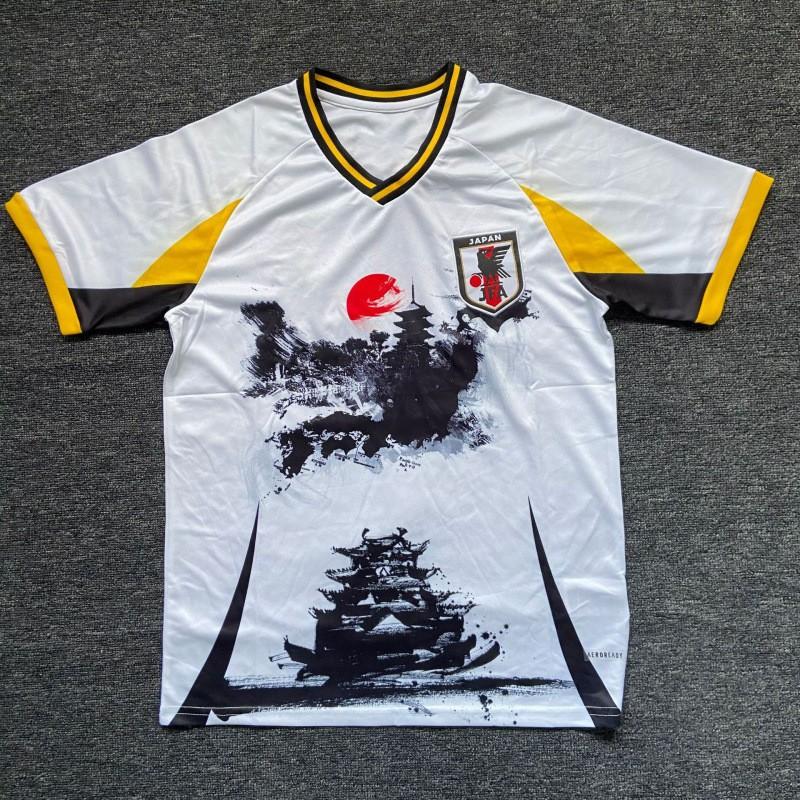 Kurzärmeliges Fußballtrikot inspiriert von der japanischen Nationalmannschaft Anime-Kollaboration Dragon Ball One Piece Naruto