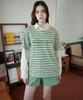 Eoboneoseu Lettering Print Shorts [Green]