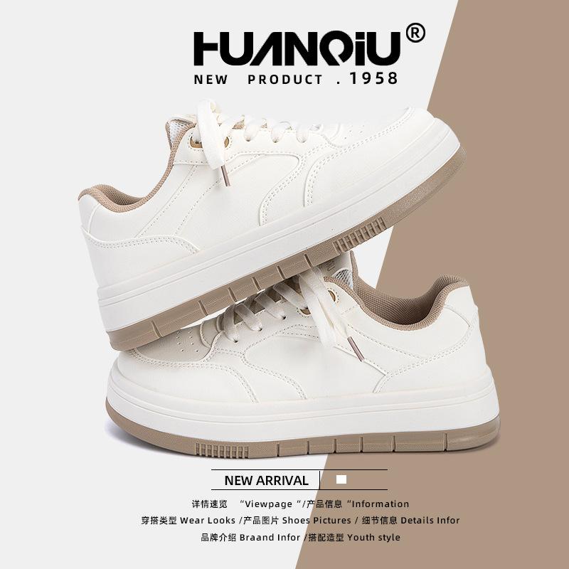 Globale Damenschuhe beliebt ZHQ3625 Sommer neu dicksohlige Nischendesign modische Studenten Sport vielseitige Board-Schuhe