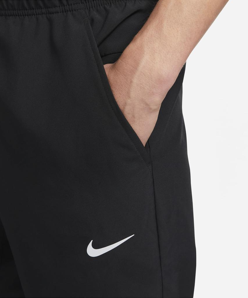 NIKE Foam Dry-Fit Open Hem Versatile Pants M - Black / Fb7491-010