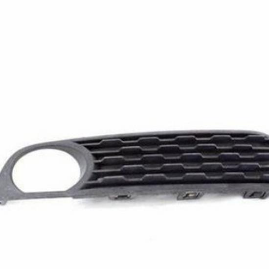 BMW 1 Series F21 Front Bumper Fog Light Bezel (51117245869, 51117245870)