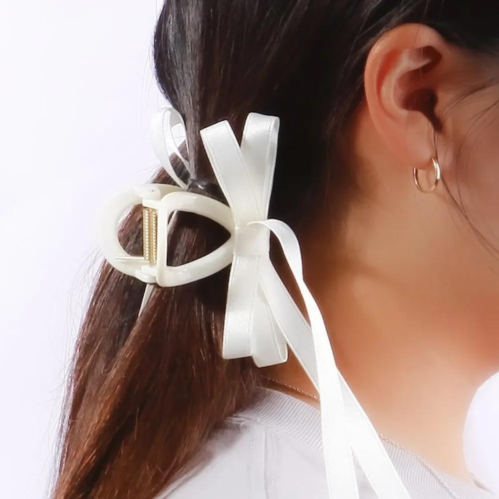 Long long balletcore satin ribbon hair updo claw clip hair clip ribbon hair clip half-up claw clip 01 Long Ribbon Hair Clip - Black