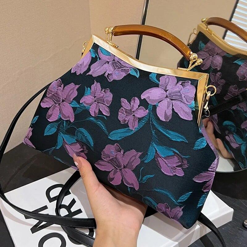 Vintage Designer Women Chain Shoulder Bags Clutch Crossbody Bags Wedding Lock Shell Clip Designer Purple Yellow Flower Handbags