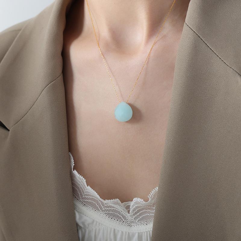 And Fashion Forward Eyecatching Droplet Pendant Necklace With Natural Stone Versatile Jewelry Womens