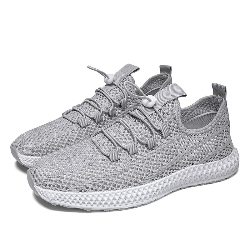 Net Men's Shoes 2025 New Summer Breathable Thin Hollow Soft Sole Light Water Shoes Casual Sports Shoes Fashion Shoes
