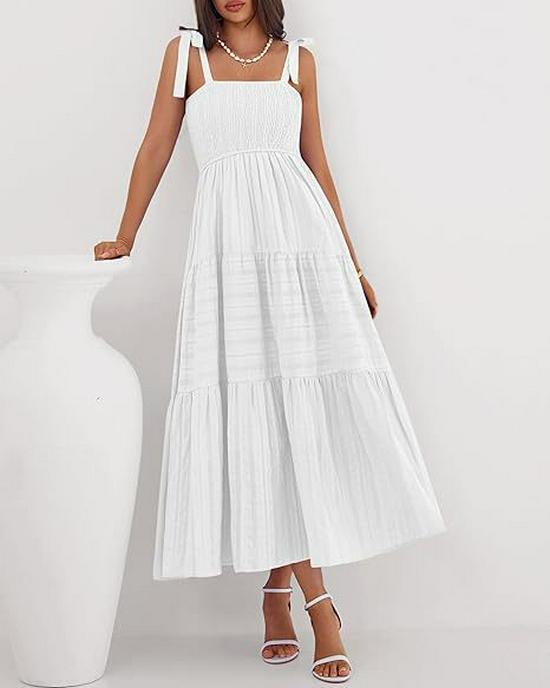 2026 European Summer Beach Pleated A-line Strappy Dress with Pockets