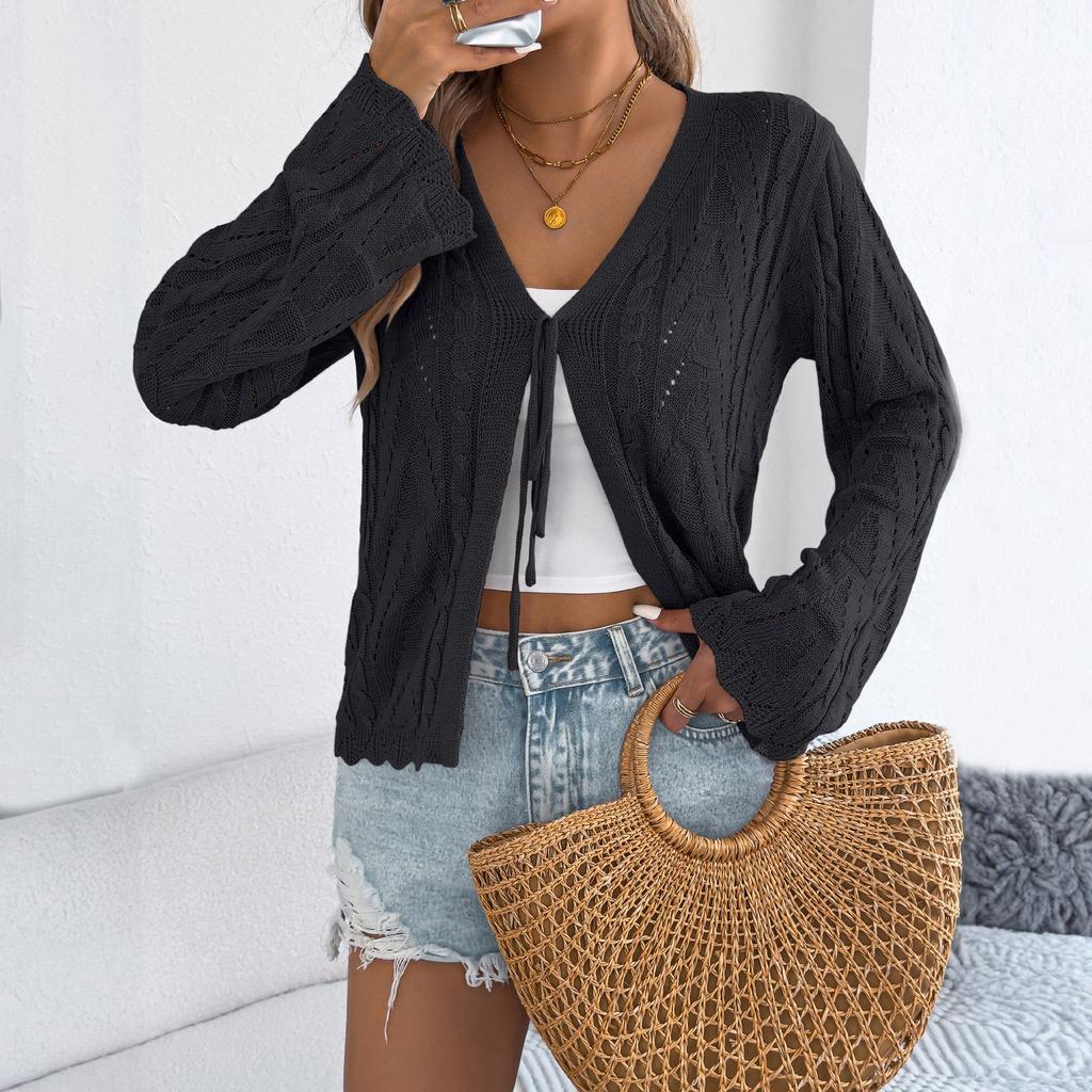 Dámská Móda - Barevný Dutý Šněrovací Svetr s Rohovými Rukávy Průsvitný Svetr Top na Dovolenou