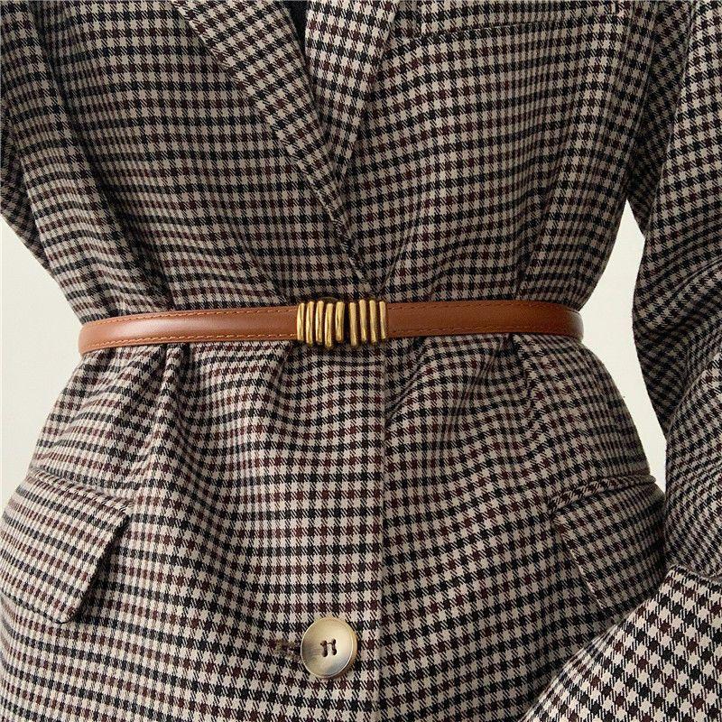 Stylish And Elegant Womens Belt Perfect For Dresses And Coats With Distinctive Vintage Metal Buckle