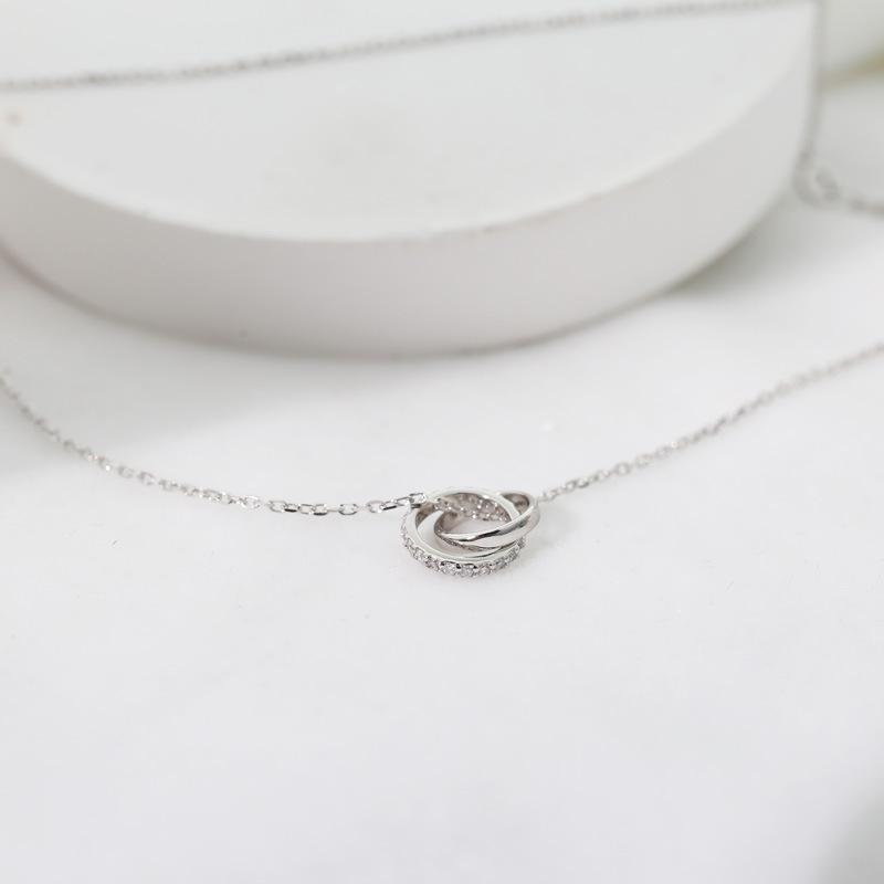 Geometryczny naszyjnik w kształcie koła dla kobiet Prosty, leśny, diamentowy, temperament i osobowość, podwójny pierścień, łańcuszek na obojczyk