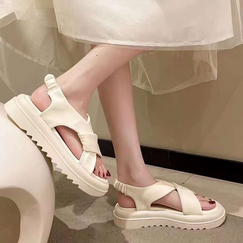 Fairy Wind Sandals Female Summer 2025 New Thick-soled Pregnant Women Large Size Casual Soft-soled Comfortable College Wind Cool Slippers