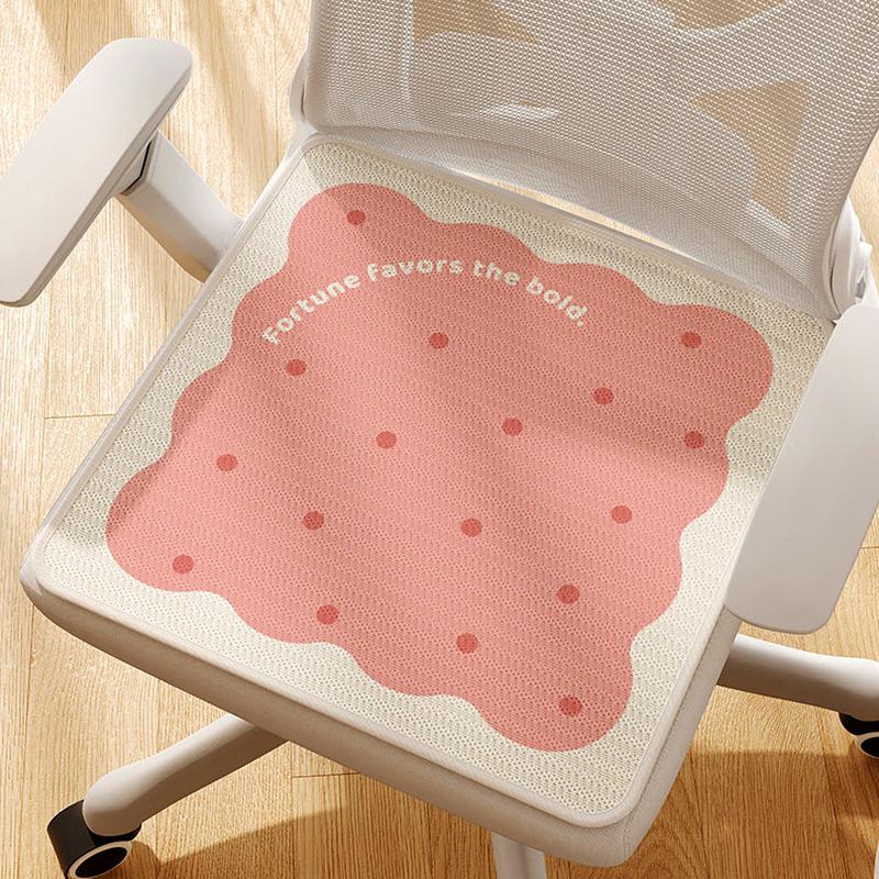 1Pc Summer Fashion Polka Dot Pattern Durable Seat Cushion Simple Cooling Mat Breathable Ice Silk