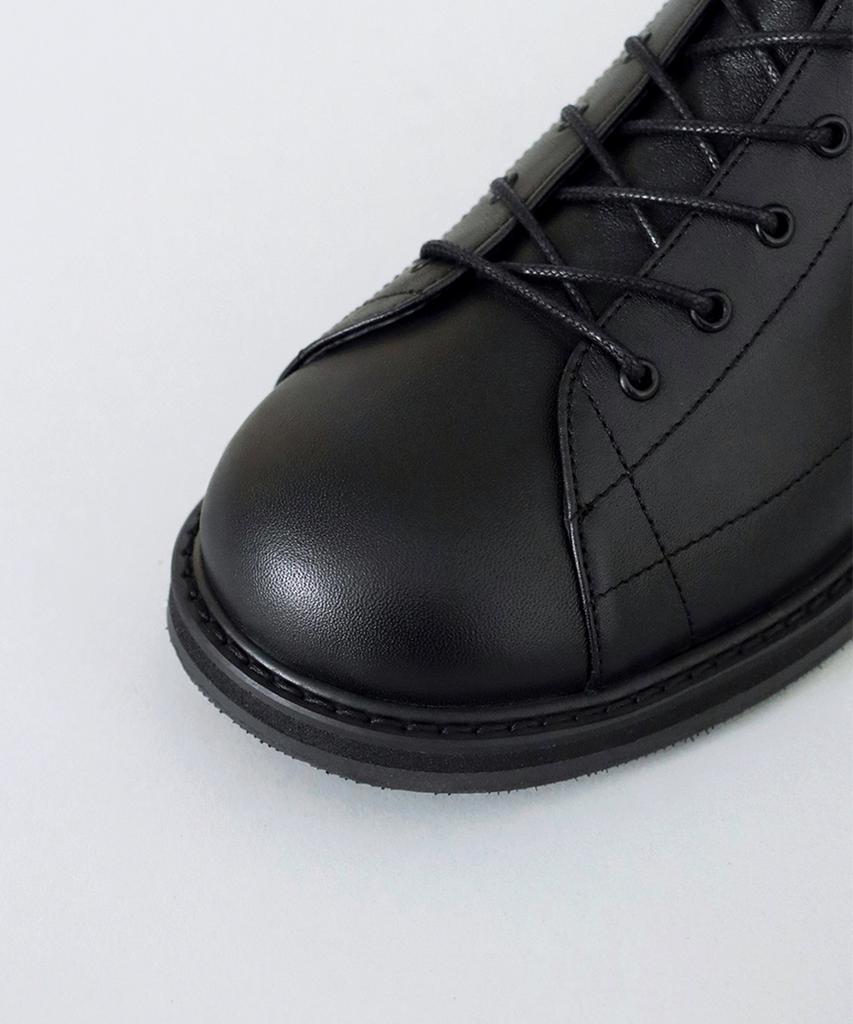 Heenn Mid Calf Monkey Boots. Black