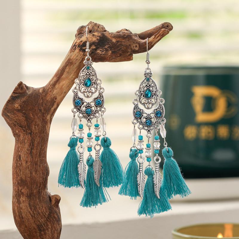 New Ethnic Temperament Tassel Earrings for Women Fashion Long Rhinestone Rice Bead Leaf Dangle Earring Wedding Party Jewelry