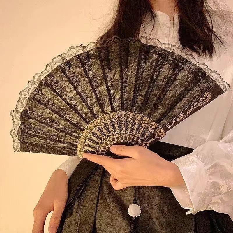 Antiker chinesischer Faltfächer: Tragbarer Bambusfächer für Hanfu, Tanz und Sommer