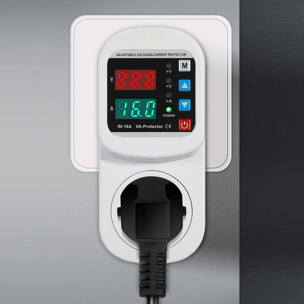 Automatic Voltage Current Socket LED Display Voltage Current Surging Socket 1-63A