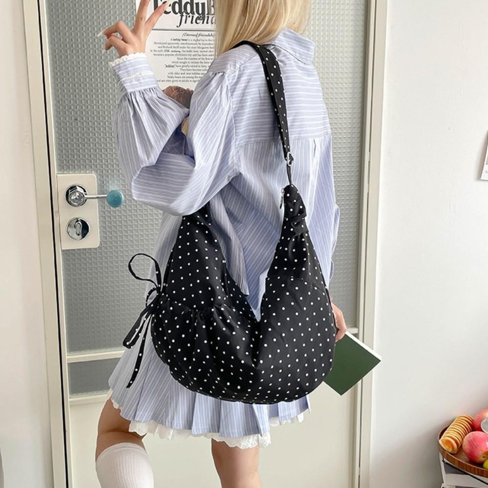 Nylon Polka Dot Shoulder Bag Korean Style Large Capacity Crossbody Bag Pleated Zipper Design Ultralight Dumpling Bag for Women