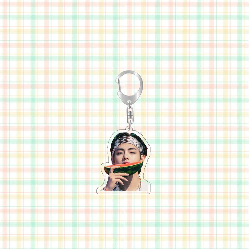 7pcs BTS Summer-themed Keychains, Featuring Real-life Portraits, and Celebrity Merchandise Support Charms.
