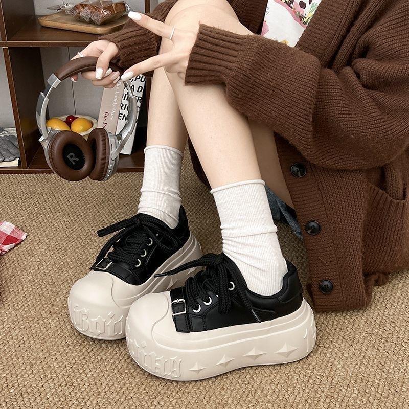 7CM thick-soled big-head casual shoes children's autumn 2026 new height-increasing muffin board shoes bread shoes