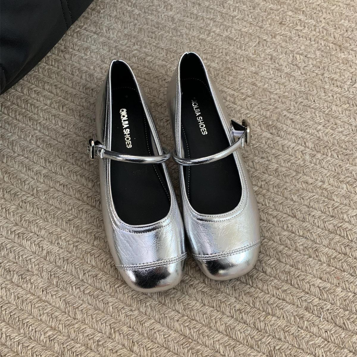 

Французские туфли Мэри Джейн с серебристым круглым носком, женские, весна 2025, новые вечерние на плоской подошве, одинарные туфли на ремешке 40 серебряный